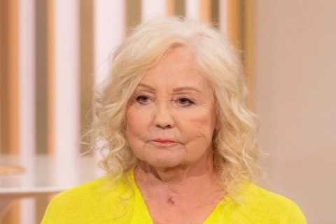 I thought I was in my final year before lung transplant says Katie Price’s mum Amy as she slams..