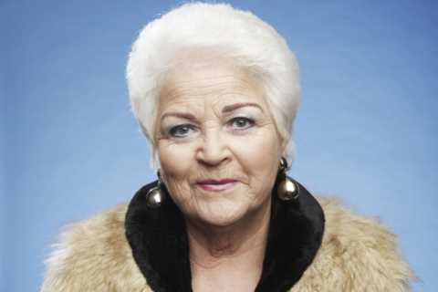 How did Pat Butcher die in EastEnders?