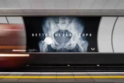 You’re a tennis superfan if you can guess which Wimbledon star this advert is about