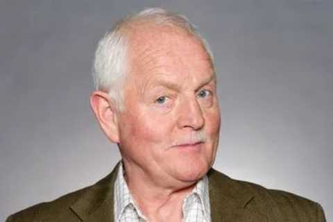 How old is Eric Pollard in Emmerdale and how many times has he been married?