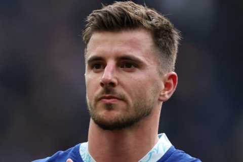 Mason Mount claims ‘Chelsea made it clear… I wasn’t in their plans’ and names two Man Utd heroes..