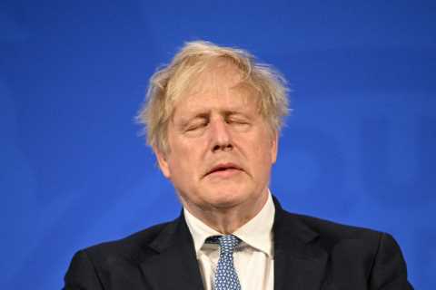 Boris’ unredacted WhatsApps and diaries must be handed over to Covid probe in blow for Rishi