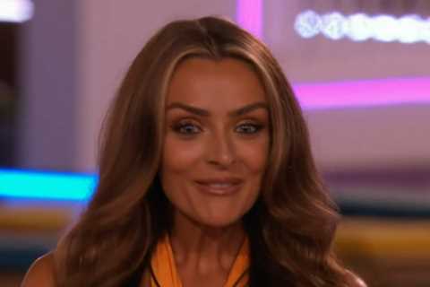 Love Island star Kady McDermott’s first words as Molly Marsh gets her revenge in savage recoupling