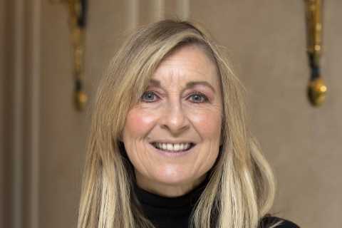 Fiona Phillips lost thousands of pounds to sick scammers in cruel con after Alzheimer’s diagnosis