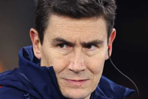 Man Utd poach key man from Arsenal as Ten Hag’s business steps up during summer transfer window