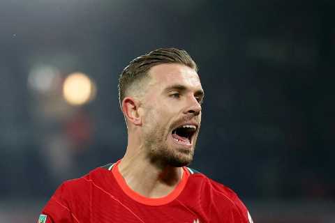 Fans stunned at Jordan Henderson’s body transformation as Liverpool star goes ‘beast mode’ ahead of ..