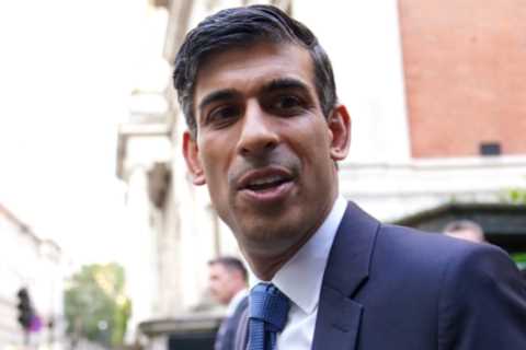 Inside Westminster as the summer storm clouds hang heavy over Rishi Sunak – but he’s not for giving ..