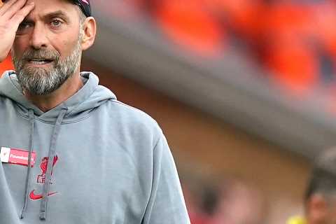 Liverpool supporters convinced Europa League Twitter admin is ‘Man Utd fan with an agenda’ after..