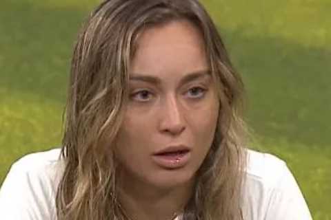 Watch Paula Badosa’s incredibly awkward Wimbledon interview as Tsitsipas’ girlfriend is..