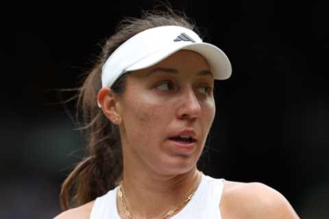 My family is worth $4bn and I’ve been dubbed world’s richest tennis star.. but I would trade it all ..