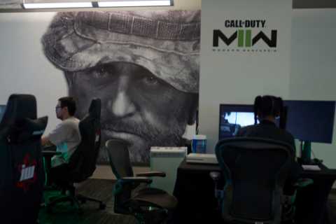 Judge Rejects F.T.C. Delay of $70 Billion Microsoft-Activision Deal