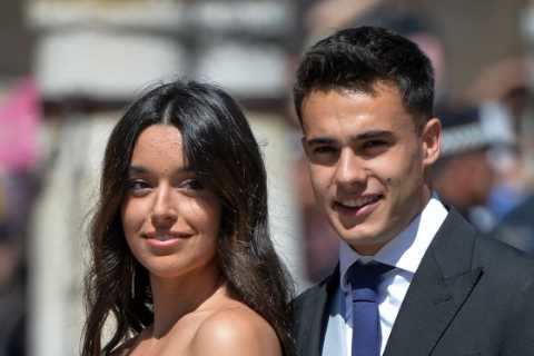 Forgotten Premier League star’s stunning Wag who’s set for return to England this season wows fans..
