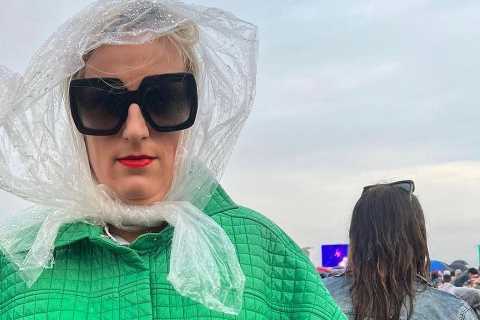 Steph McGovern looks worlds away from glam Packed Lunch appearance in drenched beach selfie