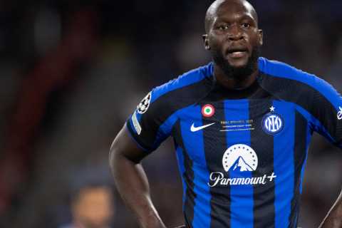 ‘Furious’ Inter Milan ‘pull out’ of race to sign Chelsea star Romelu Lukaku as Blues hold firm on..