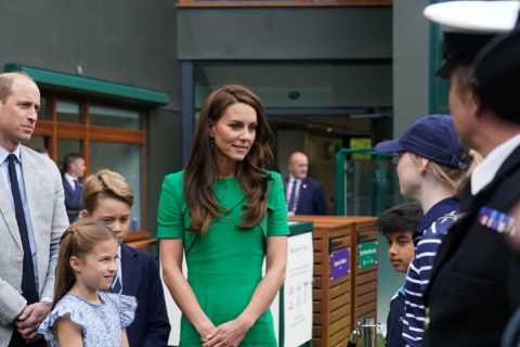 Prince William and Kate Middleton arrive with George and Charlotte at Wimbledon – but Louis stays..