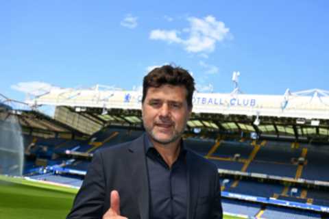 Chelsea beat Man City to transfer for Sunderland wonderkid keeper Toby Bell, 14, after playing..