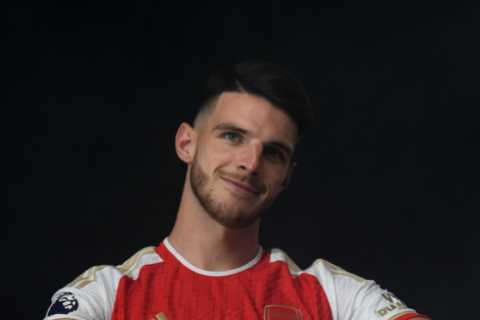 Declan Rice hilariously told to ‘hand in Arsenal transfer request’ after ‘shambles’ AFTV welcome..
