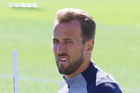 Harry Kane WILL make Bayern transfer, predicts ex-Arsenal star as Ange Postecoglou hits back at Uli ..