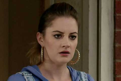 Coronation Street’s Kylie Platt star looks seriously glam as she issues update to fans seven years..