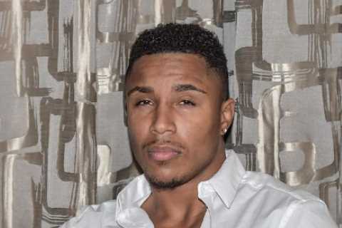 I was homeless and stripping for cash before turning to MMA… now I’m one of the biggest boxing..