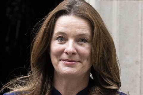Schools must be ‘extremely cautious’ about letting kids identify as another gender, Education..