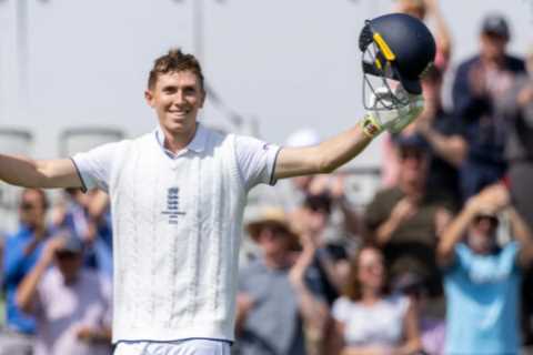 Zak Crawley reduces Aussies to a rain-dancing rabble with stunning 187 as England close in on tying ..