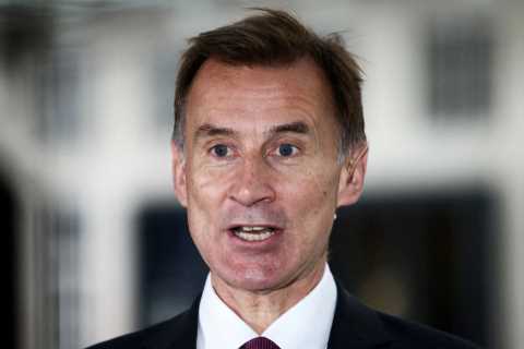 Tory clamour for tax cuts grows after better-than-expected economic results