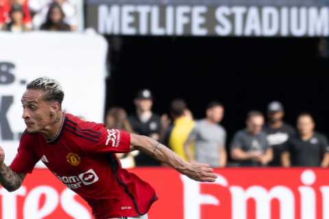 Man Utd fans fume ‘delete this’ after Twitter admin posts clip of £86m star Antony’s embarrassing..
