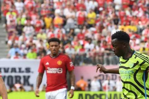 Why will a penalty shootout take place in the Arsenal vs Man Utd pre-season friendly?
