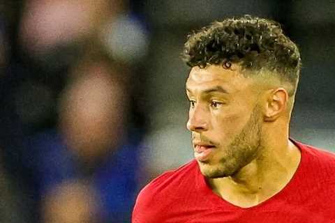 Oxlade-Chamberlain ‘handed Premier League lifeline amid three-club transfer battle’ after Liverpool ..