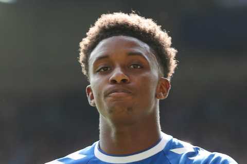 Fulham want cut-price transfer for ex-England U21 star who’s out of favour at Everton after Danjuma ..