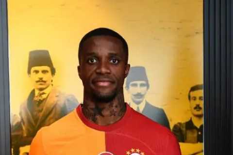 Wilfried Zaha reveals Premier League legend told him to ‘go to Galatasaray’ after shock free..