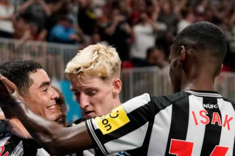 Returning hero Miguel Almiron lights up Atlanta vs Chelsea to make major statement but worries in..