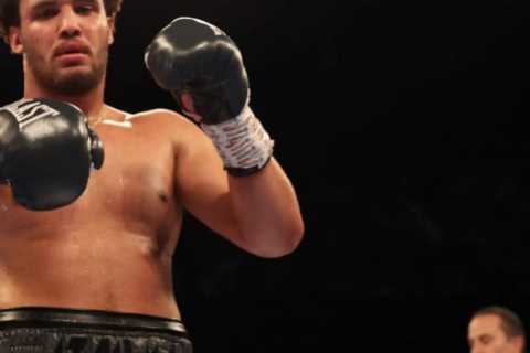 I’m a 3-0 heavyweight who dreams of beating Mike Tyson’s record – I get awkward stares when I go to ..