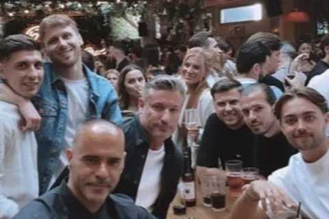 Eastenders legends reunite for night out – how many can you spot in this snap?