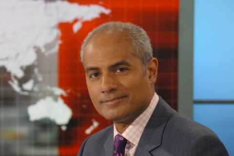Surge in people seeking NHS advice on bowel cancer after George Alagiah’s death