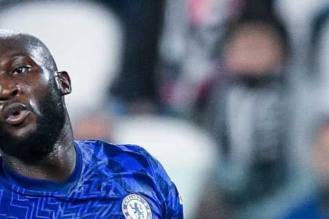 Chelsea ‘back in talks with Juventus over Romelu Lukaku transfer and could accept stunning swap..