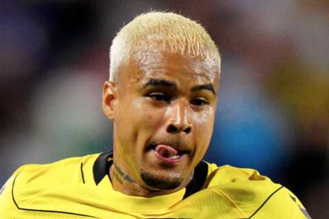 Forgotten Chelsea star Kenedy misses out on Olympiacos transfer after failing medical and sent back ..