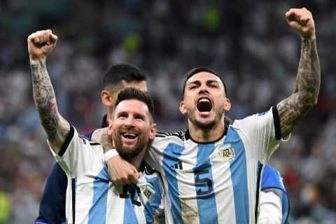 Chelsea ‘place World Cup-winning PSG star top of FIVE-MAN shortlist amid Moises Caicedo transfer..