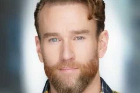 I was a Hollywood actor on A-list TV shows with huge stars – now I clean houses and do odd jobs to..