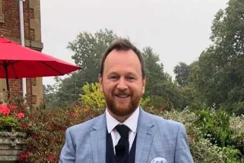 Antiques Roadshow expert reveals heartbreaking family losses that landed him role on show