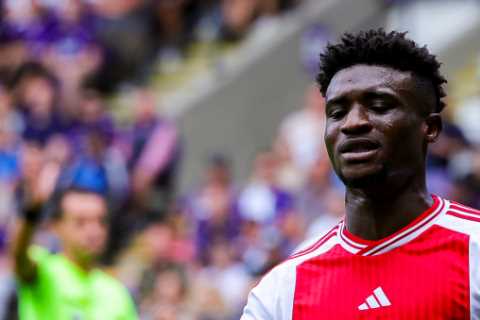Chelsea close in on Moises Caicedo deal as Brighton reach £39m agreement to sign Arsenal target as..