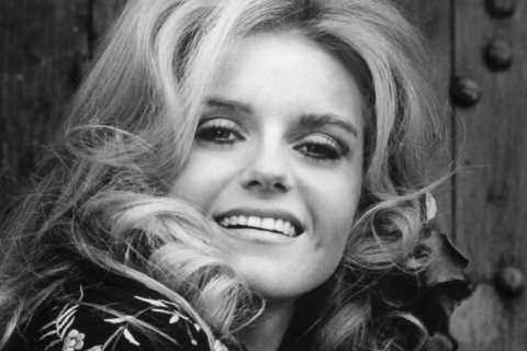 Sharon Farrell dead at 82: Hawaii Five-O and The Young and the Restless star dies ‘unexpectedly’