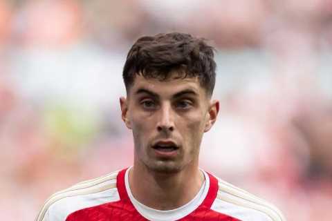 Kai Havertz ‘can’t hit a barn door’ and will ‘let Arsenal down’ this season, says ex-Tottenham star ..