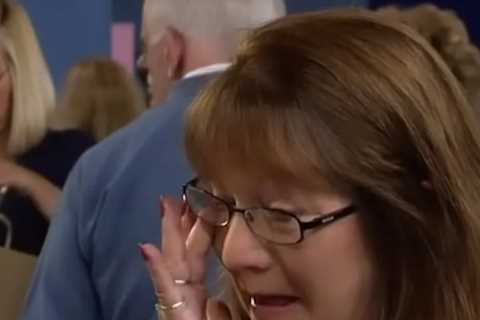 Antiques Roadshow guest breaks down in tears as she learns true value of painting ‘with hole in it’