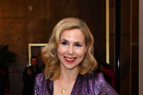 Comedy star reveals she’s found love again after husband ran off with a yoga teacher