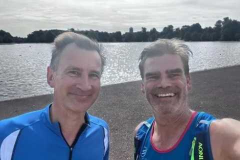 Agony for Chancellor Jeremy Hunt as his brother Charlie dies of cancer aged just 53