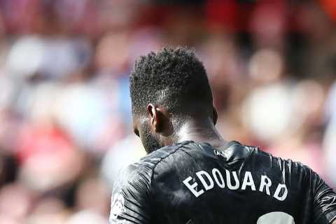 Premier League Star's Shirt Number Falls Off in First Game Since Font Change