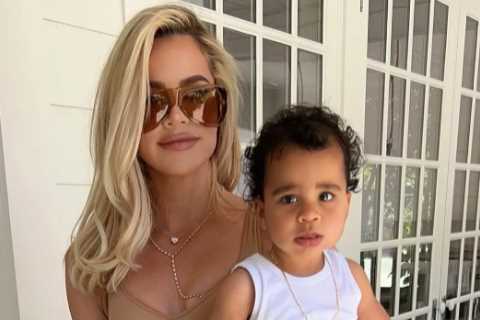 True Thompson, 5, smiles with little brother Tatum, 1, in rare pics of siblings shared by mom Khloe ..