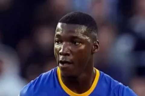 Moises Caicedo's Inspiring Journey from Borrowing Boots to £115m Transfer to Chelsea